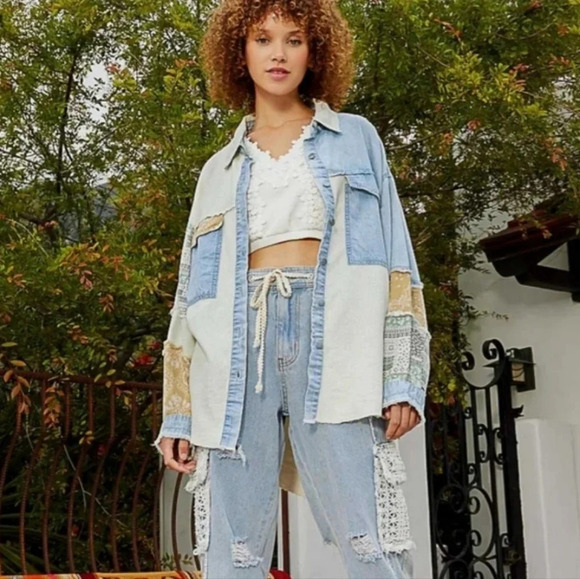 New! POL Oversized Contrast Denim Ivory Fabric Panels Button Down Shacket M - Picture 3 of 13